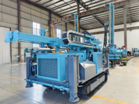 Foreuse mobile diesel de 1200 m pour l'exploration géologique, machine de forage diamanté pour trous de 60-110 mm destinée à l'exploitation minière