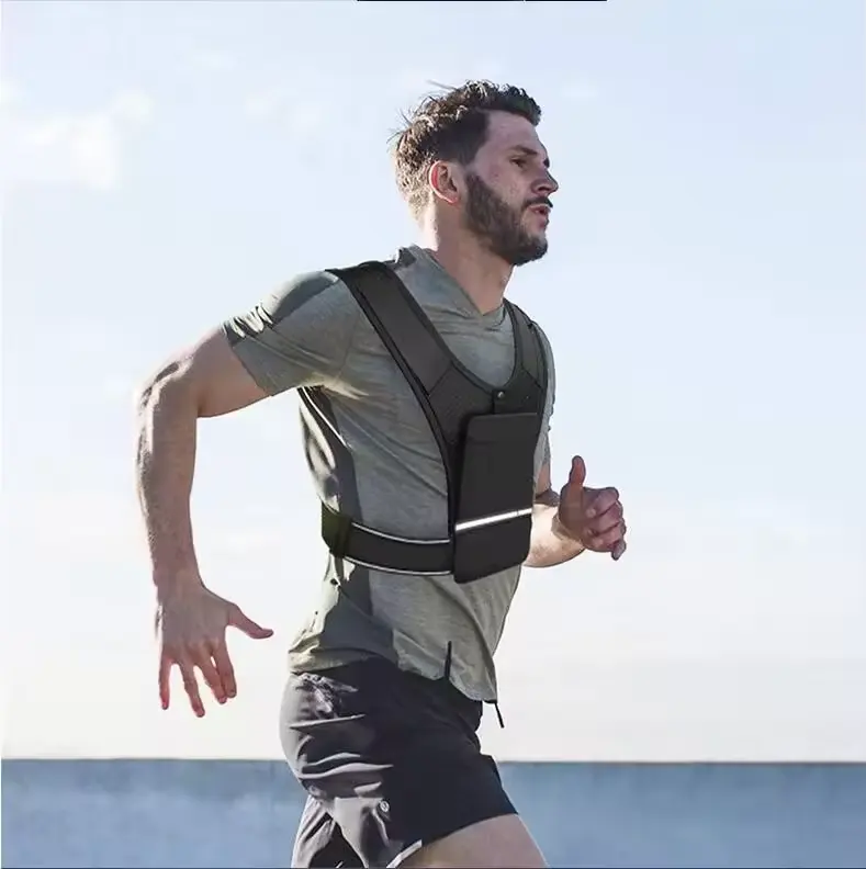 Fabbrica traspirante logo personalizzato riflettente sport idratazione acqua porta telefono gilet da corsa