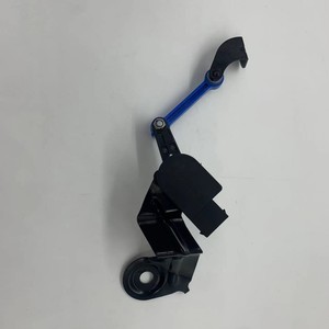 Capteur de hauteur de véhicule Audi 8E0616571H 8E0616571D, pièce de rechange pour suspension - Product Image 1