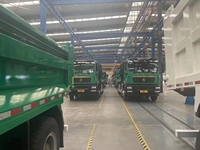 Sinotruk Howo 8X4 truk sampah berat 30Ton truk konstruksi kapasitas baru kondisi bahan bakar Diesel Euro 5 kiri untuk dijual Sudan