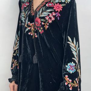 Blusas y Camisas de Mujer de Nuevo Diseño, Blusa Casual de Manga Larga con Bordado para Verano - Product Image 2