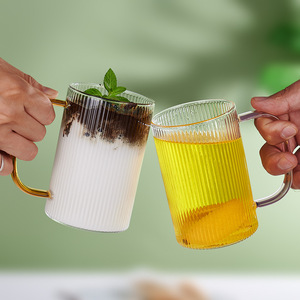 Gobelet en verre à rayures verticales de style japonais avec couvercle 500 ml pour boissons froides, café, passe au micro-ondes - Product Image 2