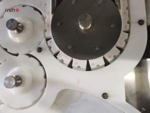 OEB5 Planta de Oncología Inyectable Llave en Mano Vial de Vidrio Automático Llenado de Polvo Líquido Sellado Máquina de Lavado y Tapado - Product Image 3