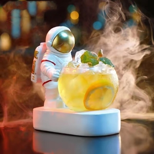 Vasos de Cóctel Creativos con Forma de Astronauta, Vasos Personalizados para Jugo, Cerveza y Bebidas Mixtas, Vaso Luminoso para Vino Mixto, Vaso Especial para Bebidas - Product Image 2