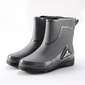 Wholesale Light-Weight Adult PVC Gumboots Winter <strong>Wellington</strong> Short Rain <strong>Boots</strong> for Car Wash Waterproof and Recyclable - Product Image 2
