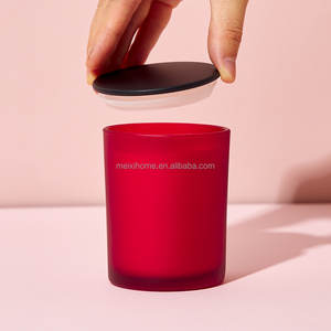 Velas Aromáticas de Cera de Soya Natural de Lujo Personalizadas - 26 Horas de Duración, Frasco de Vidrio Rojo Esmerilado con Tapa de Metal Negra, <span class=keywords><strong>Caja</strong></span> de Regalo Personalizada - Product Image 3