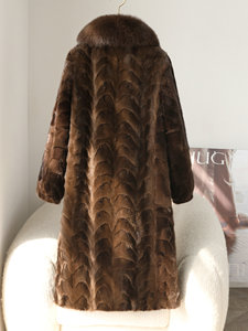 Abrigo de visón elegante y de moda personalizado cálido y cómodo lujoso cuello de piel de zorro abrigo largo de piel de visón para mujer - Product Image 5
