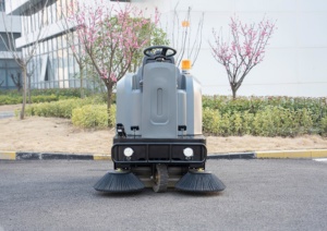 Prezzo all'ingrosso Nuova Lavasciuga Pavimenti Elettrica a Due Spazzole 1250-B 48V 67Ah con Funzione Non-Stop 2.5-3h Clear - Product Image 2