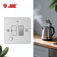 Unité de connexion à interrupteur FUSED de norme britannique, prise flexible LED en acier inoxydable, indice de protection IP20, style moderne et luxueux pour la maison