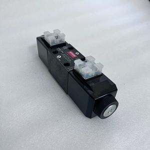 Commande directionnelle à solénoïde DG4V-3-3C-M-U-H7-69-EN124 Hydraulique 12V/24V/110V/220V - Product Image 4