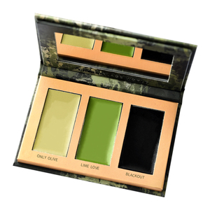 <span class=keywords><strong>Palette</strong></span> <span class=keywords><strong>de</strong></span> <span class=keywords><strong>peinture</strong></span> pour le visage professionnelle à 3 couleurs pour l'art corporel Halloween et fêtes <span class=keywords><strong>de</strong></span> Noël-Spécialités par Kit <span class=keywords><strong>de</strong></span> maquillage Artist Hunters - Product Image 1
