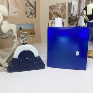 น้ำหอม <span class=keywords><strong>Ariana</strong></span> <span class=keywords><strong>Grande</strong></span> <span class=keywords><strong>Cloud</strong></span> 100 มล. โอ เดอ ปาร์ฟูม คุณภาพสูง น้ำหอมแฟชั่นสำหรับผู้หญิง กลิ่นหอมติดทนนาน คลาสสิก ฉีดพ่นง่าย จัดส่งรวดเร็ว - Product Image 3