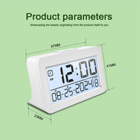 Fonction d'alarme Horloge de bureau et de table pour voiture Affichage LED élégant Horloge numérique montée sur voiture Horloge ABS carrée Anniversaire contemporain