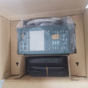 Calibrateur de process multifonction Yokogawa CA550-F2 - Product Image 3