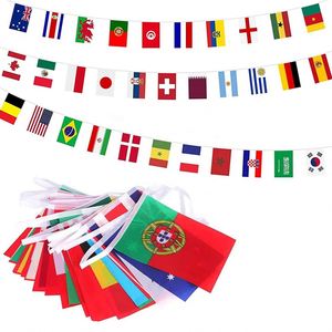 Drapeaux suspendus en polyester résistant aux intempéries avec logo personnalisé pour événements en plein air, défilés, vente en gros - Product Image 2