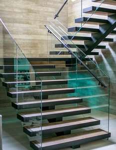 Moderne Schwebende Gerade Treppe aus Stahlträgern, Bausatz-Design mit Holzstufen - Product Image 5