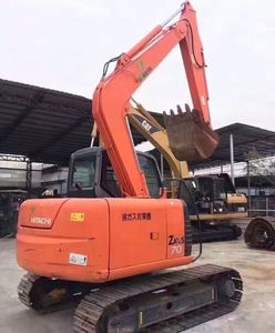 ¡Gran Oferta! Miniexcavadora Hitachi ZX70 Usada de 7t con Bomba Kawasaki, Motor, Componentes de Engranajes, Venta Directa en Subasta - Product Image 4