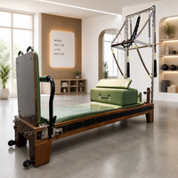 Mesa de Pilates Reformer de Madera de Nogal con Riel Completo y Media Torre Trapecio, Máquina de Ejercicio Profesional con Sistema de Muelles