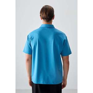 T-shirt basique pour homme en coton bleu pétrole, col polo, coupe ample, épais et doux, texturé - 88382 - Bleu pétrole - Product Image 5