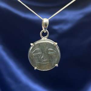 Collar de cara de luna de plata 925 con colgante redondo tallado a mano Regalo de piedras preciosas chapadas en oro y rodio - Product Image 5