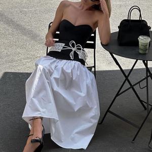 Robe de soirée élégante et romantique sur mesure OEM, robe sans bretelles chic, design patchwork noir et blanc pour femmes - Product Image 2