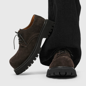 Chaussures Derby Vintage Britanniques pour Hommes Printemps 2026, Semelle Épaisse Rehaussante, Bottes Décontractées en Daim, Chaussures de Travail Tendance en Cuir - Product Image 1