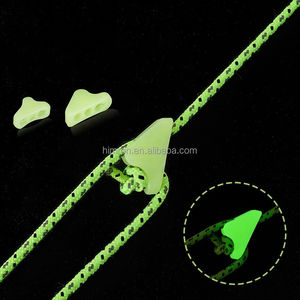 ตัวยึดเชือกพลาสติกสำหรับเต็นท์กลางแจ้งตัวปรับเชือกหัวเข็มขัดสามเหลี่ยมเรืองแสงในที่มืดในเวลากลางคืน - Product Image 5