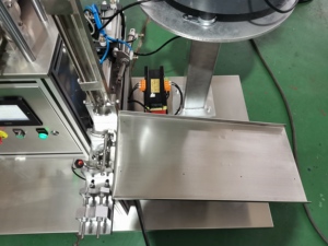 Semi Automatic Horizontal Type <b>Grease</b> Adhesive Silicone Sealant Filling Machine Silicone Sealant Filling Machine - Product Image 3