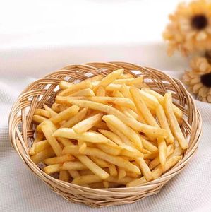 China Salado Liofilizado Frito Largo Patatas fritas Palo Contenido vegetal Estilo seco Snack Patata Tiras Bolsa de alta calidad - Product Image 4