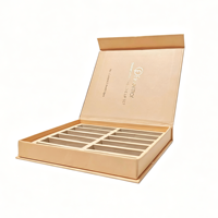 Emballage cosmétique haut de gamme personnalisé, imperméable, luxueux, boîtes en papier pour rouge à lèvres et gloss, laminage mat, logo en feuille d'or, insert en éponge