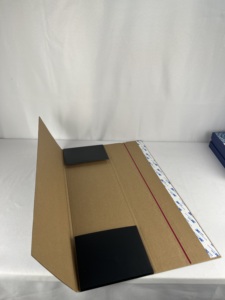 Boîte d'expédition en carton ondulé écologique et recyclable, personnalisable avec impression, pour tapis de souris, photos, affiches, cadeaux et emballages artisanaux - Product Image 2