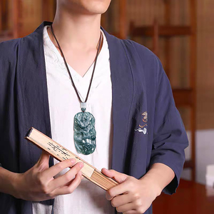 จี้หยกน้ำเงินแท้ธรรมชาติรูปมังกร ดีไซน์โดดเด่นมีสไตล์ หยกเกรดน้ำแข็งขนาดใหญ่ จี้มังกรตามราศีสำหรับผู้ชาย - Product Image 1