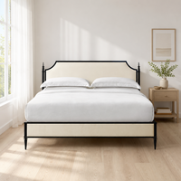 Lit convertible moderne en bois fin avec tête de lit élégamment rainurée, lit rembourré en tissu Belgrave pour un luxe inégalé