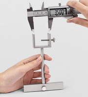 Support de Présentation Carré en Acier Inoxydable Écologique et Moderne pour Étiquettes de Prix et Porte-Présentoirs de Cartes pour Magasins de Vêtements