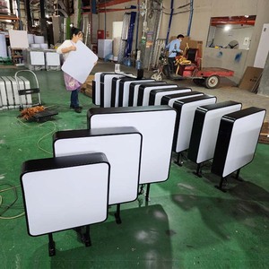 Hai mặt vuông Acrylic vỉ lightbox quảng cáo ngoài trời <span class=keywords><strong>LED</strong></span> kim loại thép Wall Mount hiển thị treo nội dung kép Đăng - Product Image 6