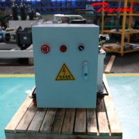 Station hydraulique mobile sur roues avec armoire de commande autonome pour presse de vulcanisation du caoutchouc