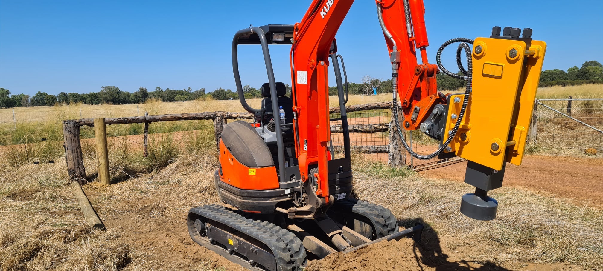 Mini Excavator Post Driver - Rock Hammer & Hydraulic Breaker