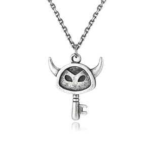 สร้อยคอเหล็กกล้าไร้สนิมรูปกุญแจปีศาจ จี้ห้อยคอสำหรับทุกเพศ ดีไซน์เรขาคณิต ของขวัญเครื่องประดับ - Product Image 5