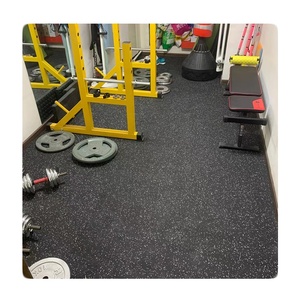 Revêtement de sol en vinyle haute résistance avec particules de caoutchouc naturel EPDM pour salle de sport à domicile et terrains de sport – Conception européenne pour usage intérieur - Product Image 2