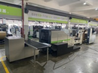 Machine à fabriquer des sacs en papier à fond carré avec système de contrôle numérique PLC de la marque ROKIN