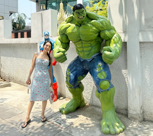 Escultura Grande <span class=keywords><strong>de</strong></span> Resina y Fibra <span class=keywords><strong>de</strong></span> Vidrio del Clásico Personaje <span class=keywords><strong>de</strong></span> Anime <span class=keywords><strong>Hulk</strong></span>, Superhéroe <span class=keywords><strong>de</strong></span> Marvel - Product Image 2