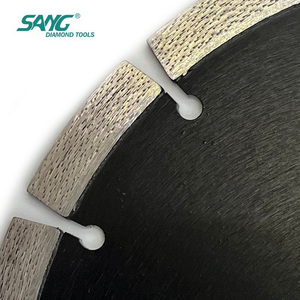 Hojas <span class=keywords><strong>de</strong></span> sierra segmentadas <span class=keywords><strong>de</strong></span> diamante ARIX soldadas con láser personalizables SANG para corte rápido <span class=keywords><strong>de</strong></span> <span class=keywords><strong>hormigón</strong></span> - Product Image 2