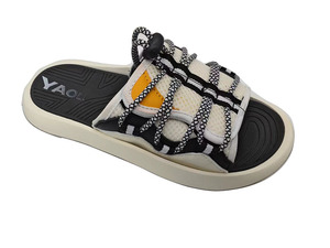 YAOLI fábrica más nuevos diseños de moda suelas gruesas textil superior al aire libre zapatillas deslizantes para hombres - Product Image 2
