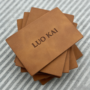 Etiquetas de Ropa con Logotipo de Marca Personalizado, Parches de Cuero Sintético PU en Rollo para Jeans, Ropa, Sombreros, Guantes, Etiquetas para Prendas - Product Image 2