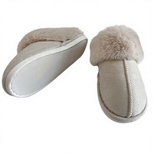 Pantuflas de Mujer de Gamuza Beige, Forradas de Felpa Cálida, <span class=keywords><strong>para</strong></span> Interiores, con Cuello de Piel Sintética - Product Image 6