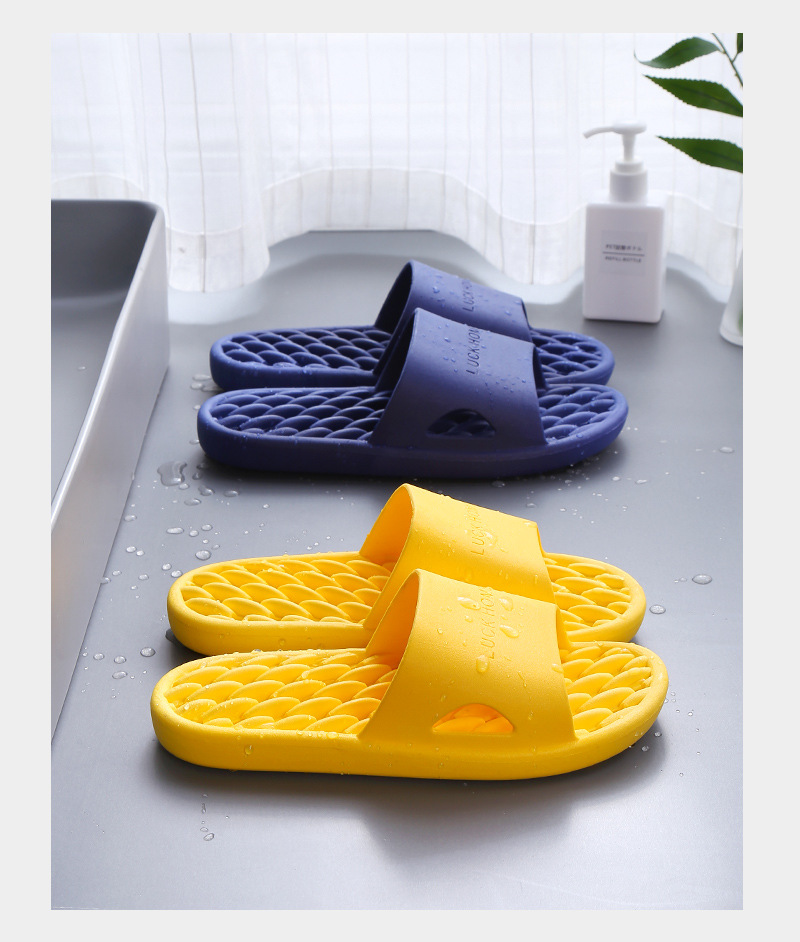 Wholesale Women and Men Home Slides Shoes Bathroom Indoor PVC Slippers