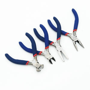 Pince coupante YTH de 4 pouces, mini pince coupante, pince à retirer les clous, fonction de coupe de fil, outil professionnel pour la fabrication de bijoux, réparation de chaussures - Product Image 3