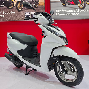 Nouveau design <span class=keywords><strong>125cc</strong></span> LINK motos à essence GY6 moteur refroidi par air vitesse maximale 85kmh système EFI frein à disque <span class=keywords><strong>scooter</strong></span> à gaz sur route - Product Image 3