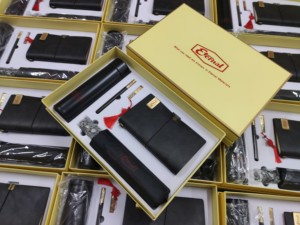 Ensembles Cadeaux Logo Personnalisé Entreprise Coffret Cadeau Personnalisé Belle Avancée Élégante Vente Chaude Affaires Fête des Mères <span class=keywords><strong>LUSH</strong></span> Prix Bas - Product Image 3