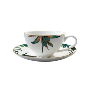 Varie forme bone china porcellana moderna tazza da tè in ceramica set tazze da caffè e piattini in porcellana - Product Image 5